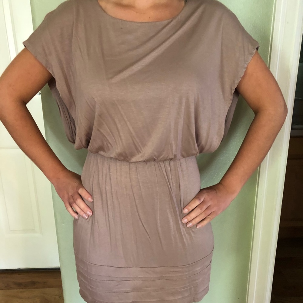Super flattering and comfy dress